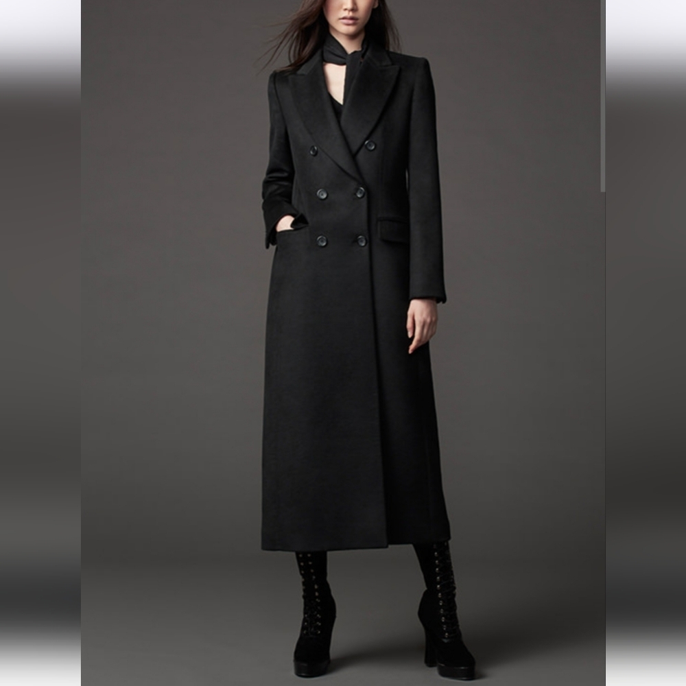 Elegant Black Double-Breasted Women's Coat